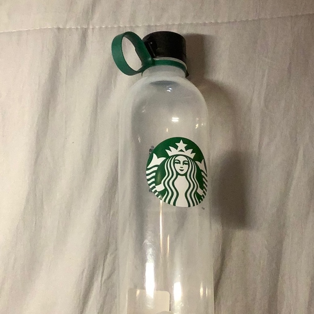 starbucks cup!